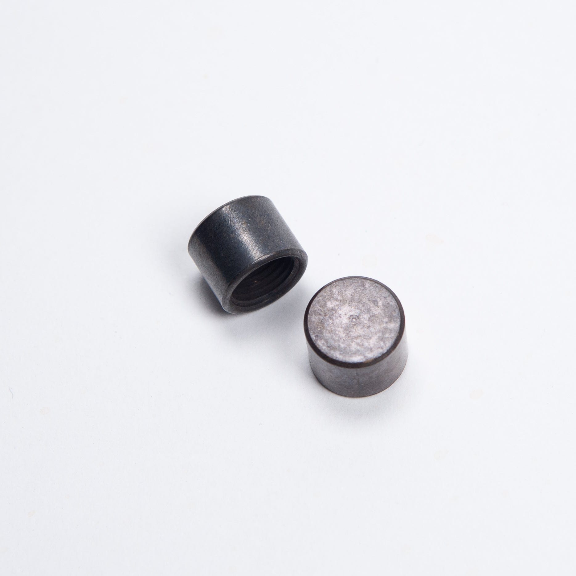 M10 Plain End Cap - Various Finishes - Lightspares